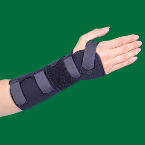 Orteză de încheietura mâinii-mână fixă, TRIACARP MANU